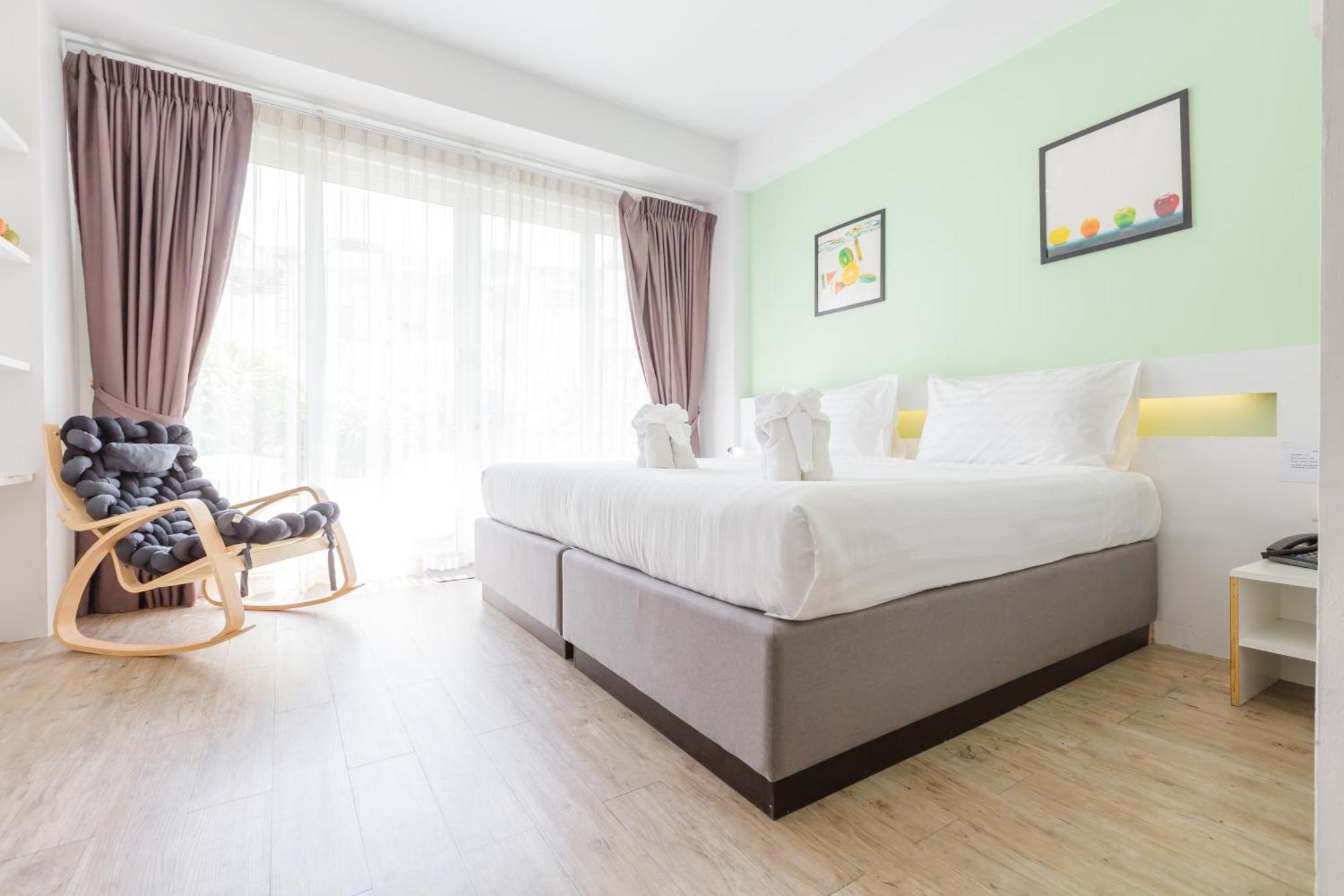Double or Twin Room with Swimming Pool Access,1537172125:JPEG